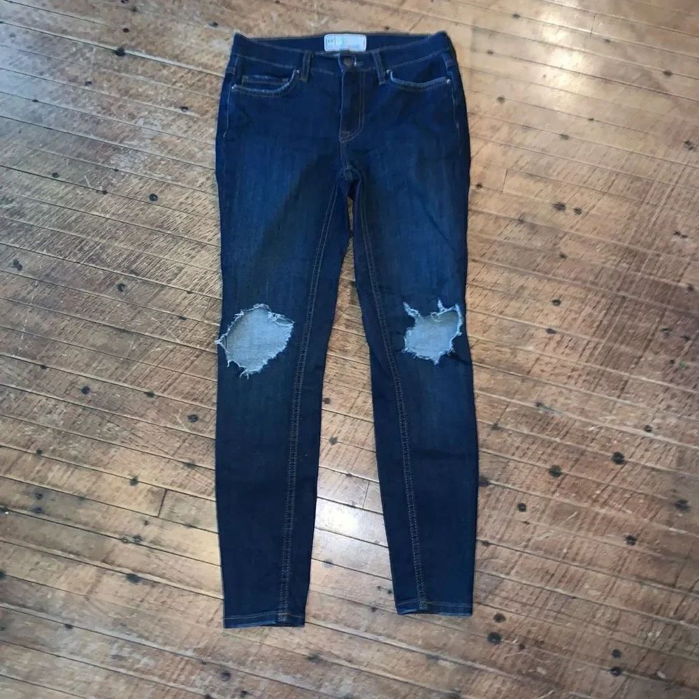 Free People dark wash destroyed size 24 normcore ankle jeans